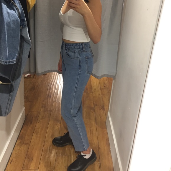 Brandy Melville High waisted jeans - Picture 5 of 5